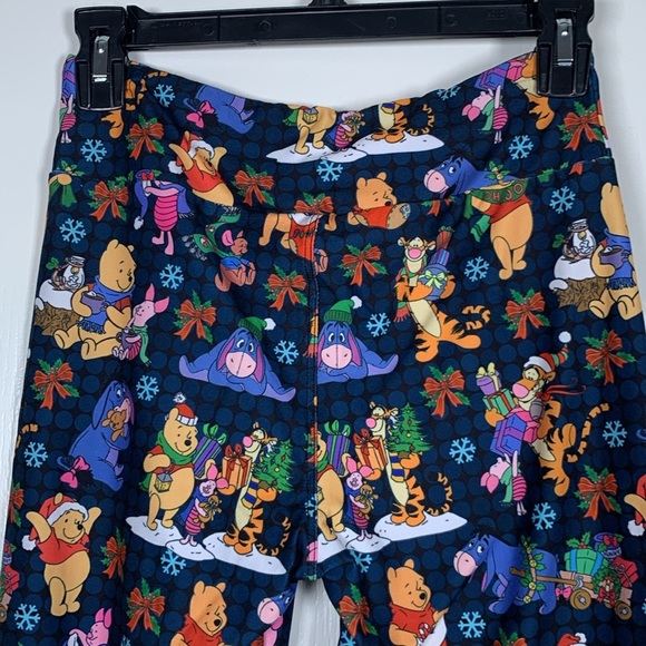 Lularoe Disney Winnie The Pooh Christmas Holiday Leggings ONE SIZE EUC #VEG-0179 - Picture 3 of 4
